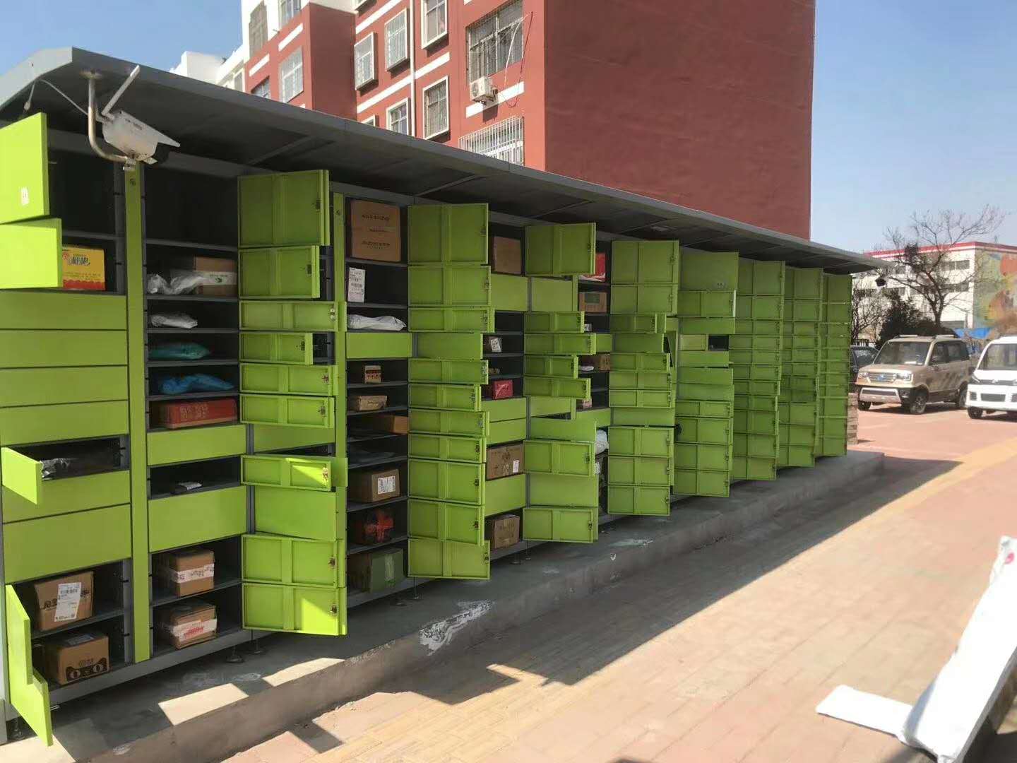 快遞小哥為什么會為快遞柜買單？